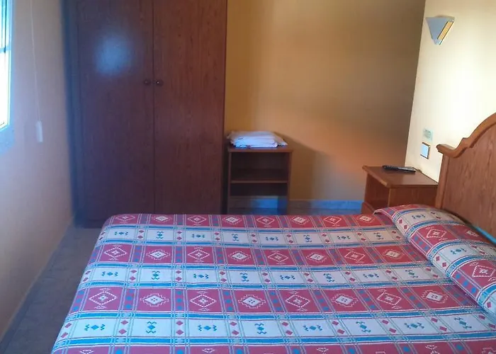 Πανσιόν Campino Pobra Do Caraminal